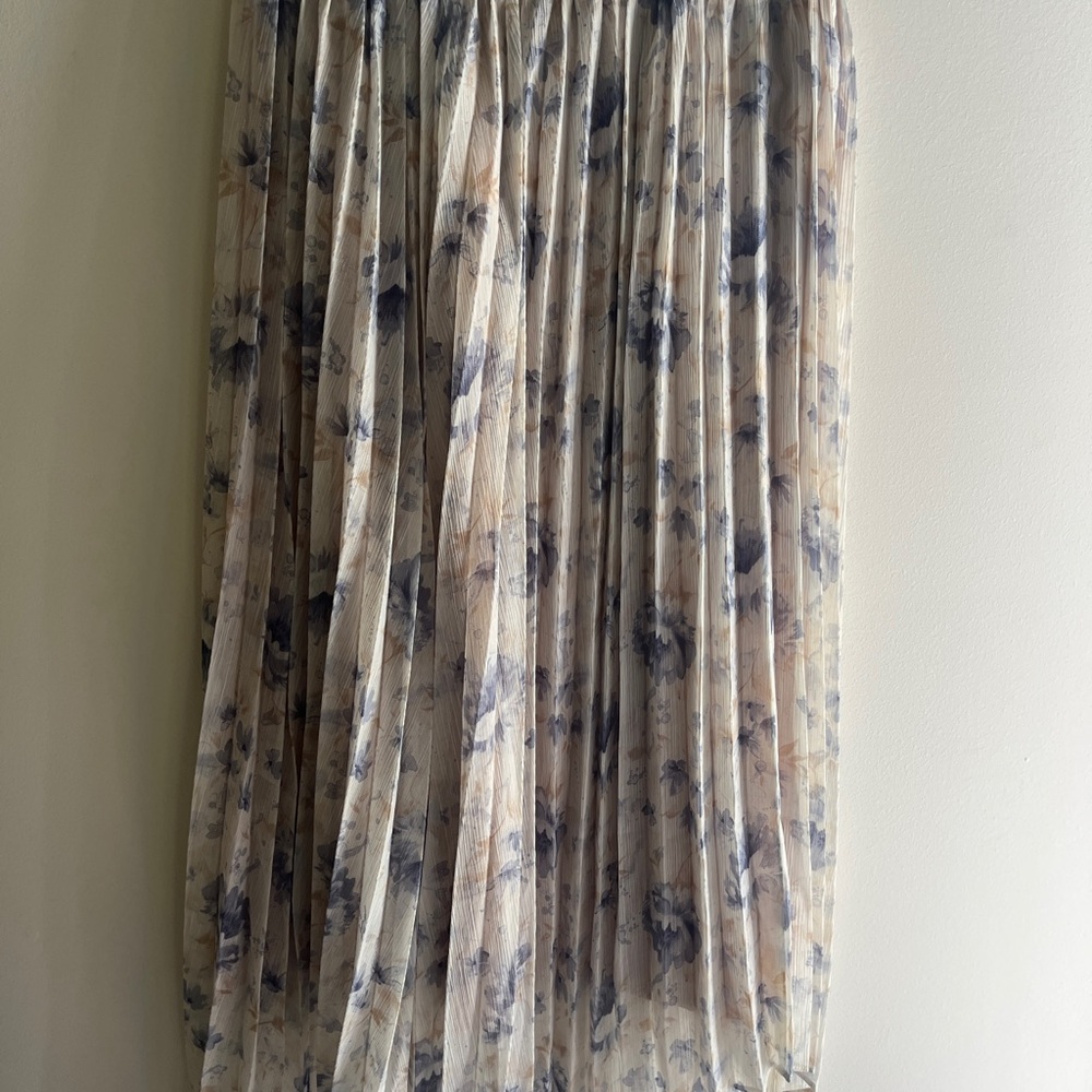 En Saison Floral Pleated Midi Skirt